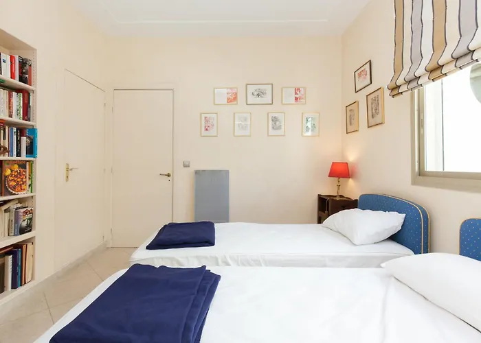 Sea View 95m With Large Terrace Croisette Daire Cannes