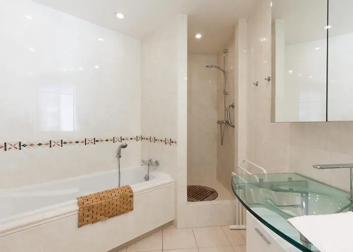 Sea View 95m With Large Terrace Croisette * Cannes